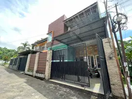 DIJUAL RUMAH MODERN JALAN HULUBALANG II BUKIT LAMA PALEMBANG