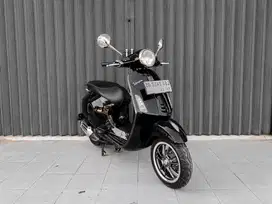 Piaggio Vespa Primavera S IGet ABS 2020 like new