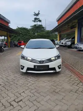 ALTIS V 1.8 AT 2014 PAJAK SANGAT PANJANG 12.25 SERVICE RECORD LIKE NEW