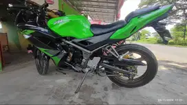 Kawasaki Ninja RR 150cc komplit plat G pajak taat