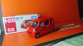 Tomica suzuki carry post van