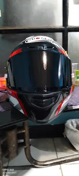 Helm Full face RSV FFC21 sudah paket ganteng.