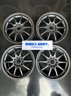 Volk Rays CE28 18 x 8 et 50 Original Japan