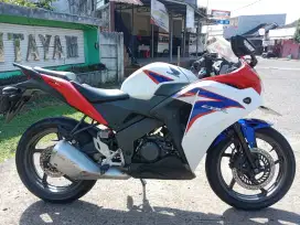 58@; PAJAK OFF 2X B DKI HONDA CBR 150 R CBU PUTIH