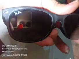 Kacamata Ray-Ban 100% ori , beli di optik seis, barang baru