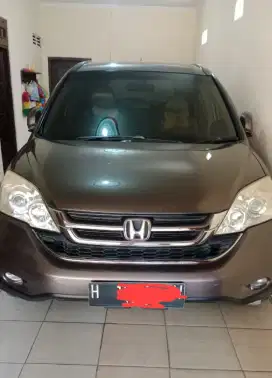 Dijual Honda CRV AT 2011