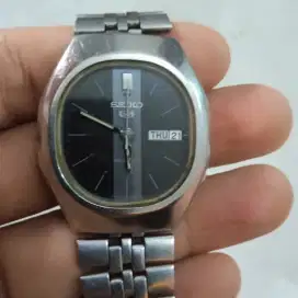 Jam tangan Seiko otomatis