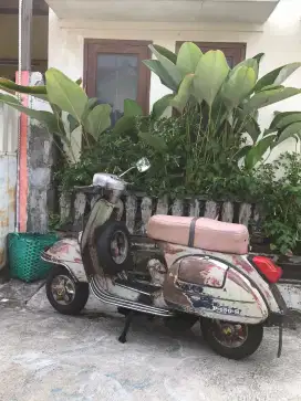 Di Jual Vespa antik P 150 S