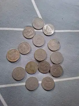 Dijual koin 100 perak