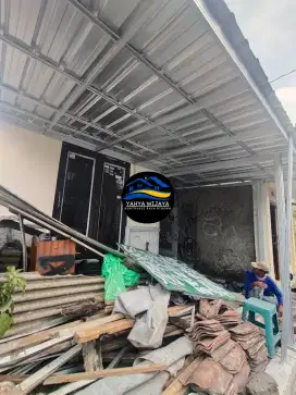 Kontruksi atap rumah pemasangan terpasang