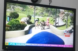 Dijual cepat Televisi merk SHARP 32 inch (Bisa Nego)