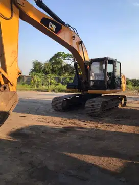 Excavator bego caterpilar 320D2 bospom.th'2015. Sekelas komatsu pc200