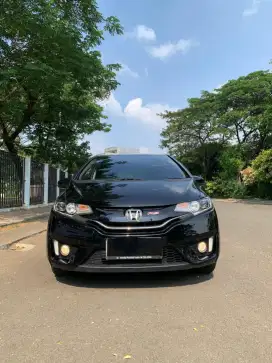 Honda Jazz RS matic hitam 2017