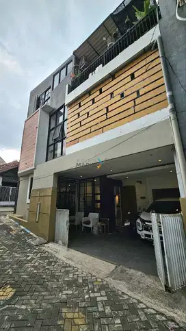 Dijual Rumah 2.5 Lt Siap Huni Full Furnished di Candi Mendut, Malang