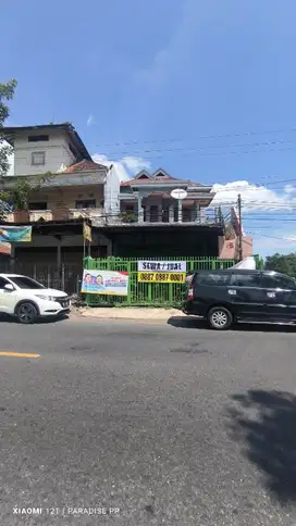 Rumah untuk Usaha di Blitar