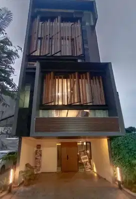 Dijual Rumah Baru di Gatot Soebroto Mansion Jaksel