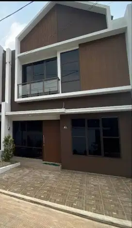 Rumah  Cluster Mewah 700 Jutaan di Kota Wisata Cibubur