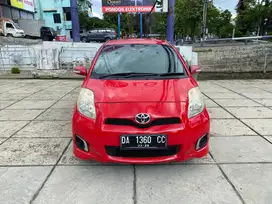 Toyota Yaris 1.5 E M/T 2012 akhir