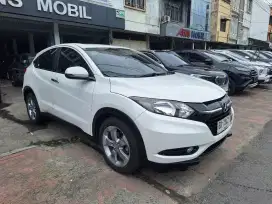 HONDA HRV E CVT 2017 PUTIH