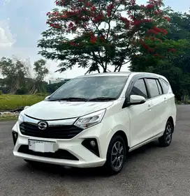 Dp. 10 jt Daihatsu New Sigra 1.2 R Facelift matic 2019 Bensin