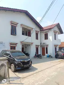 dijual cepat bating harga kost full huni dekat persident unversity