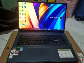 Laptop Asus Vivobook Pro M 6500 QC - OledS551