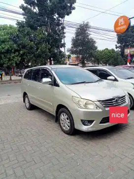 Dijual Innova G 2.0 AT 2013 Low Km