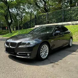 BMW F10 528i Luxury Facelift LCI RSE 2014
