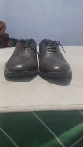 Sepatu Pantofel Oxford Yongki Komaladi size 41