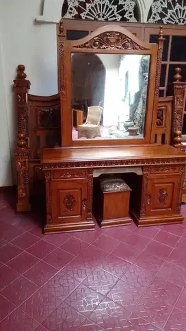 Kamar set Rahwana jati