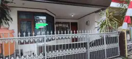 Di jual cepat Rumah 2 lantai 5 KT Antapani Bandung
Jual Rumah