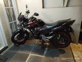 Jual Tiger Revolution Warna Hitam Merah Tahun 2011 tgn I