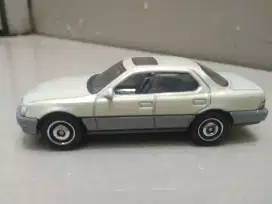 Diecast Lexus ls 400