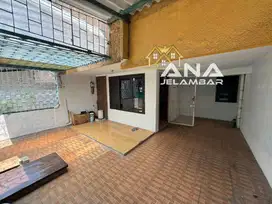 ANA RUMAH UK 6X20M DI KOMPLEK KAVLING POLRI JELAMBAR