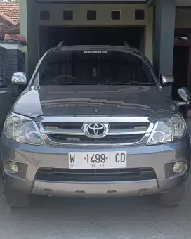 Toyota Fortuner 2007 Bensin G Matic