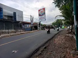 Ruko di Ciranjang Cianjur, Bekas Dealer Motor Posisi Strategis