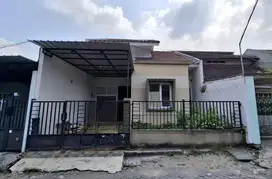 Rumah Murah Menganti Permai Menganti Gresik dekat golden berry