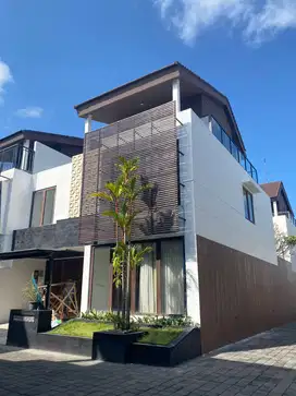 For Sale  Rumah di Kuta Ardenia Residence Jalan Kuhu Anyar - Kuta