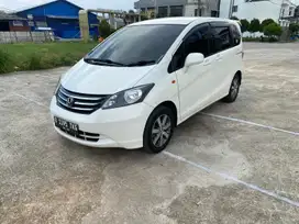 Honda Freed E psd at 2010,Dp 10 juta saja