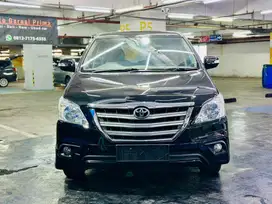 TOYOTA INNOVA G AT LUX 2015