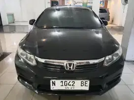 Honda Civic 2013 siap pakai