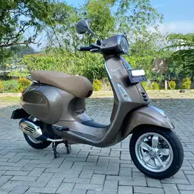 Piaggio Vespa Primavera 2014