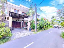 Dijual rumah lantai 2 denpasar