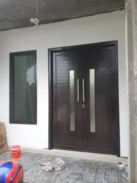 Sepesialis kusen pintu jendela alumunium dan kaca