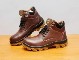 Sepatu safety boots bahan kulit sapi Sp.499 fd