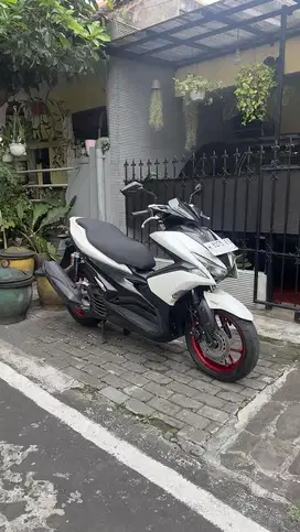 AEROX ABS 2017 PUTIH