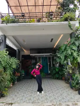 RUMAH CANTIK BANGET AESTHETIC DELATINOS BSD JUAL CEPAT! SEMI FURNISHED