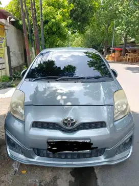 Dijual Yaris Type S manual tahun 2012