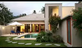 Villa baru dan modern lokasi hanya 100 meter dari pantai Stangi