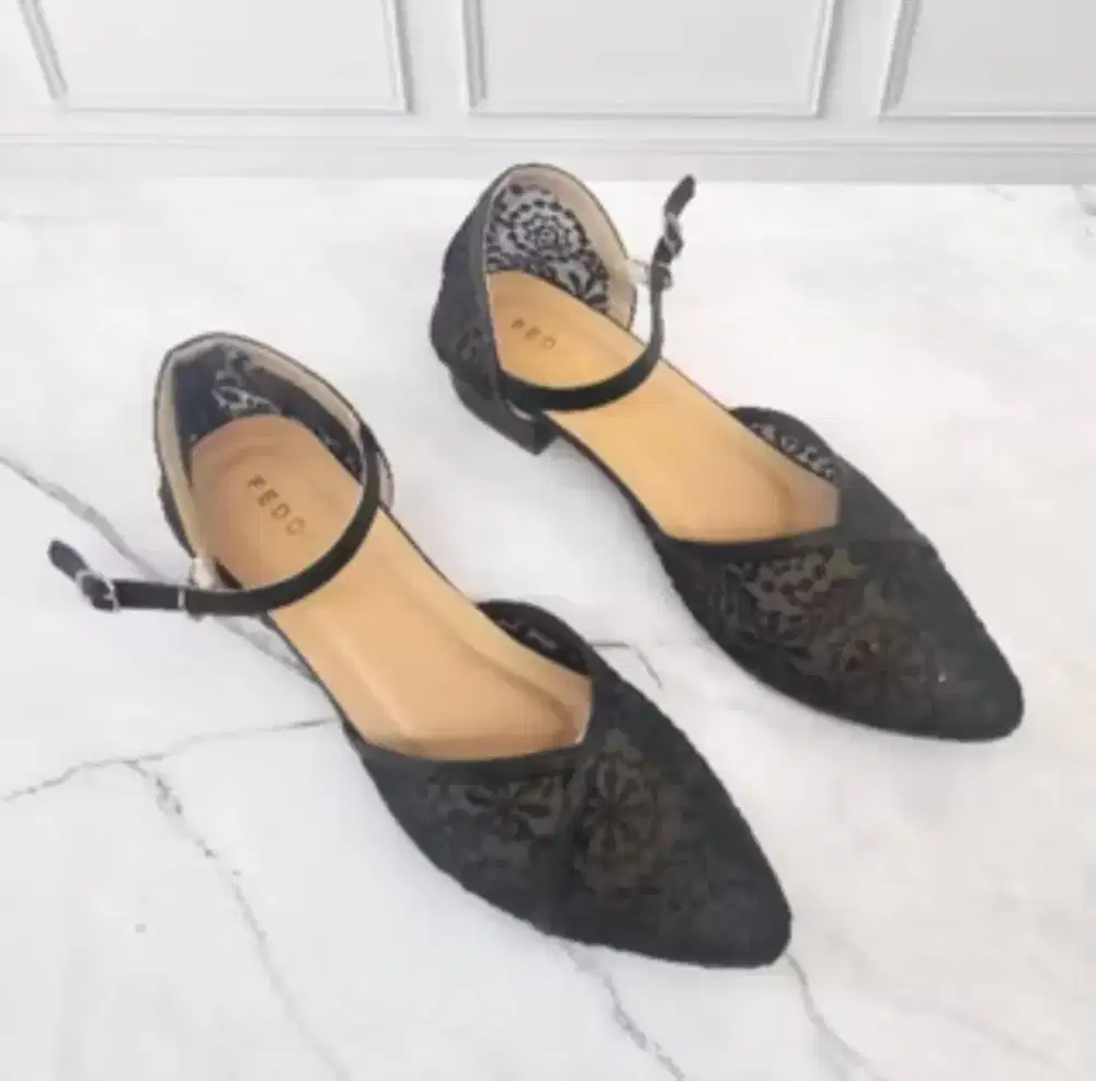 Sepatu Hitam Wanita Fedora Sepatu Wedding Sepatu Formal Sepatu Acara